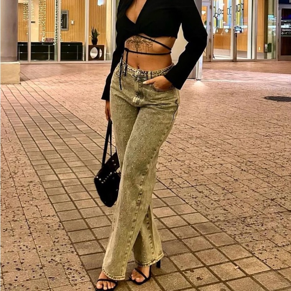 Pretty little Thing wide leg jeans